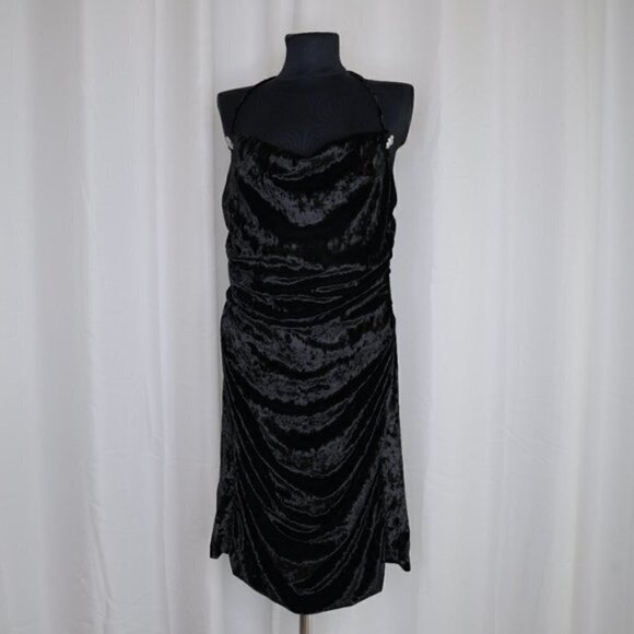 NWOT Wayf Crushed Velvet Black Ruched Halter Mini Dress Sz L - Picture 2 of 8